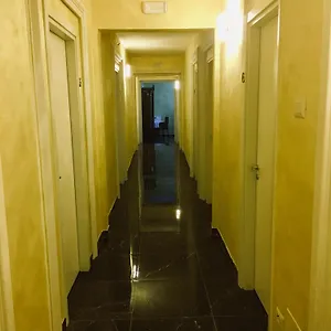 Bed and breakfast Royal, Roma